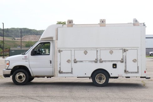 Used 2015 Ford E-350 and Econoline 350 Super Duty image 4