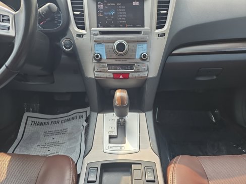 Used 2013 Subaru Outback 2.5i Limited w/ Special Appearance Pkg image 16