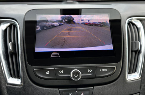 Used 2020 Chevrolet Malibu LT image 16