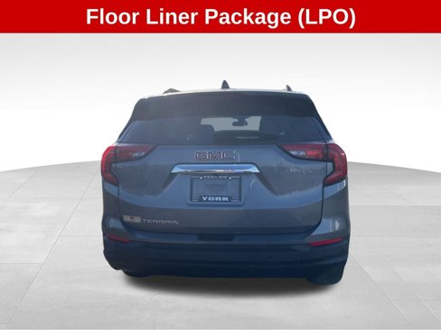 Used 2021 GMC Terrain SLE w/ Driver Convenience Package image 4