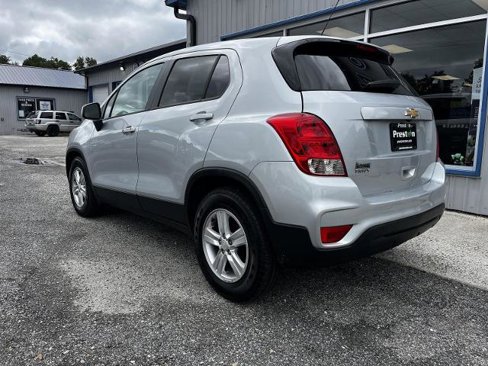Used 2020 Chevrolet Trax LS w/ Tint and Cruise Package image 7