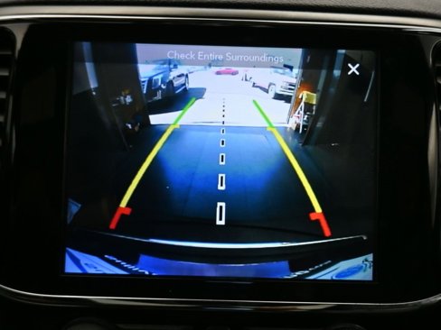 Used 2019 Jeep Grand Cherokee Limited image 19