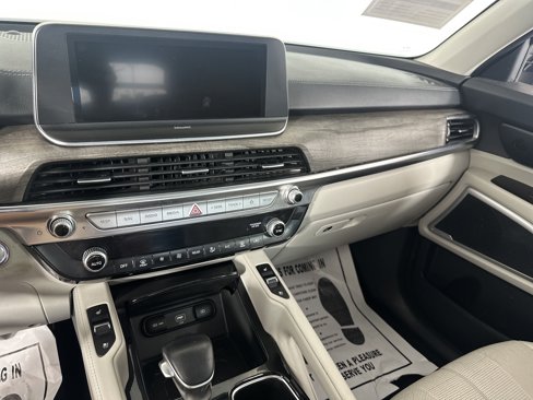 Used 2021 Kia Telluride EX w/ EX Premium Package image 4
