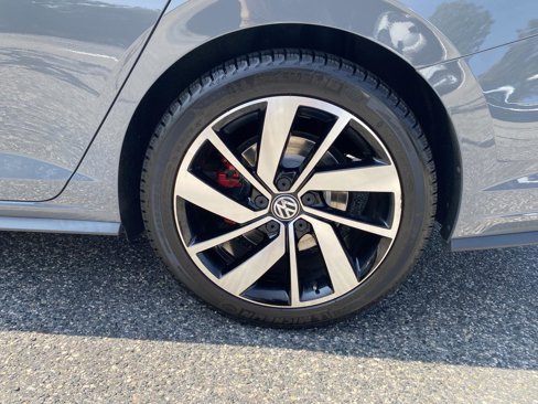 Used 2019 Volkswagen Jetta GLI Autobahn image 12