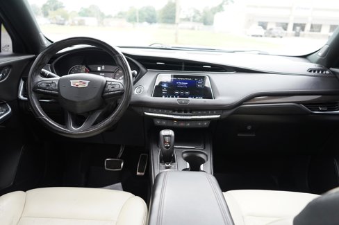 Used 2019 Cadillac XT4 Sport image 23