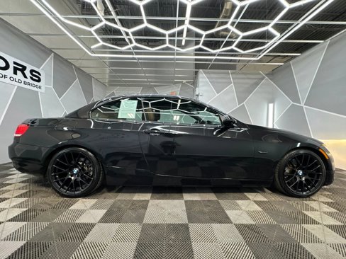 Used 2009 BMW 328i Convertible image 14