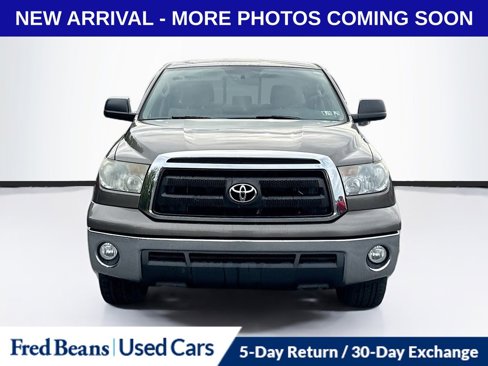 Used 2013 Toyota Tundra 4x4 Double Cab image 2