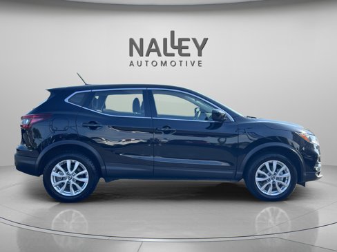 Used 2022 Nissan Rogue Sport S image 6