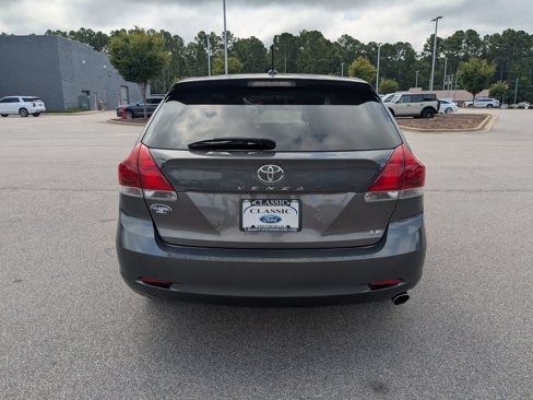 Used 2014 Toyota Venza LE image 9
