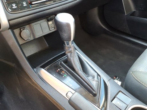 Used 2019 Toyota Corolla LE image 24