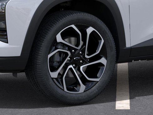 New 2025 Chevrolet Trax RS w/ Driver Confidence Package image 9
