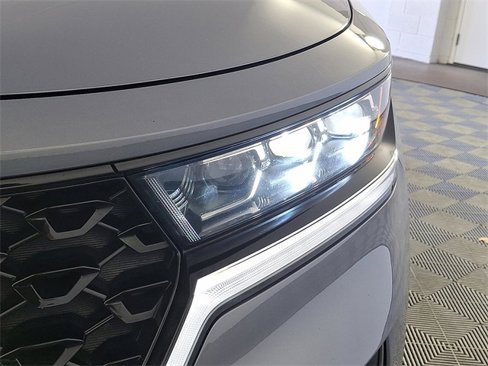 Used 2022 Kia Sorento SX image 13