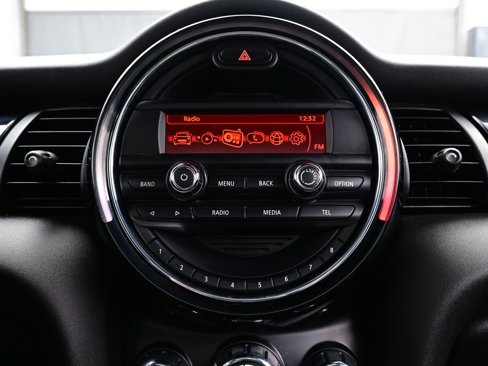 Used 2014 MINI Cooper S image 17