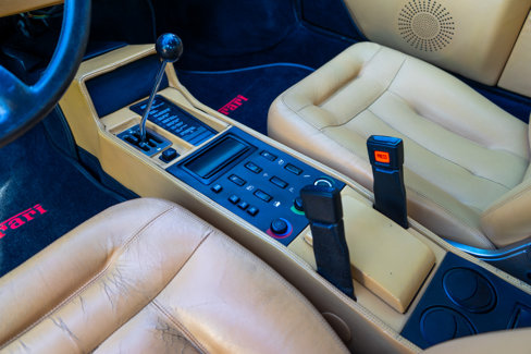 Used 1987 Ferrari Mondial Coupe image 30