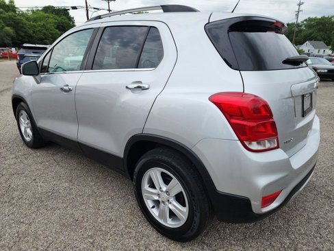 Used 2019 Chevrolet Trax LT w/ LT Convenience Package image 20