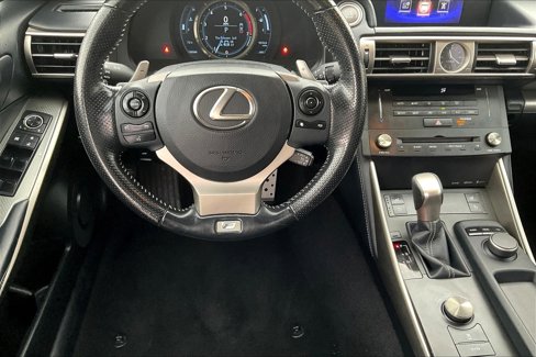 Used 2016 Lexus IS 200t image 8