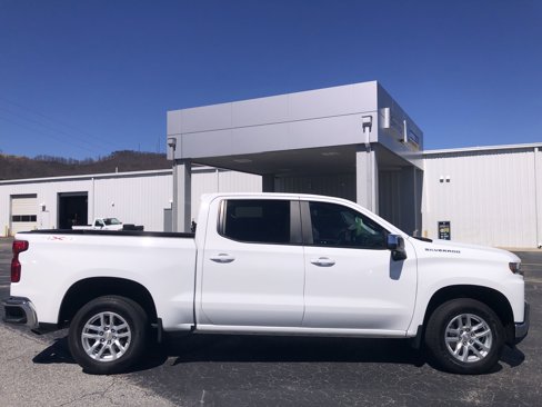 Used 2021 Chevrolet Silverado 1500 LT w/ Bed Protection Package image 9