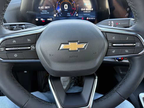 New 2026 Chevrolet Equinox LT w/ Convenience Package II image 19