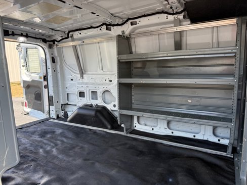 Used 2019 Ford Transit 250 130 Low Roof image 21