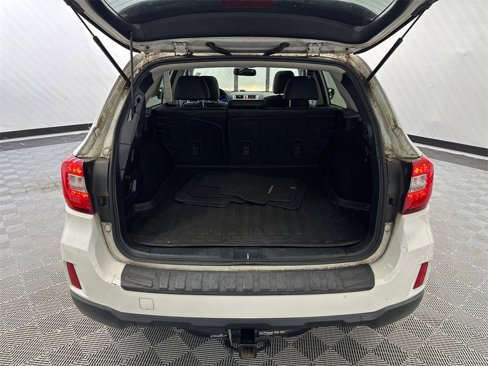 Used 2015 Subaru Outback 2.5i Limited image 20