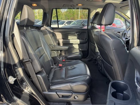 Used 2018 Honda Pilot Elite image 26