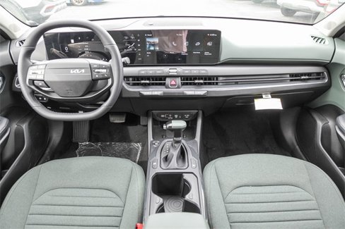 New 2025 Kia K4 EX image 13