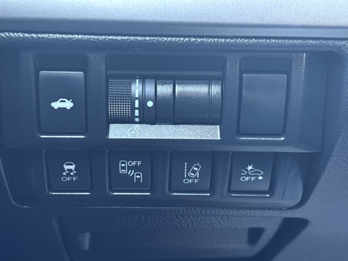 Used 2019 Subaru Legacy 2.5i Limited image 16