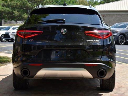 Used 2018 Alfa Romeo Stelvio Ti Sport image 11