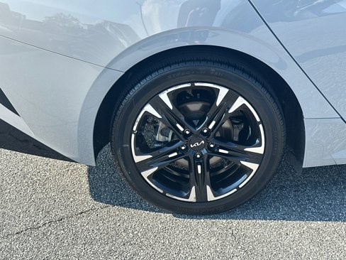 Used 2023 Kia K5 GT-Line w/ GT-Line Premium Package image 17