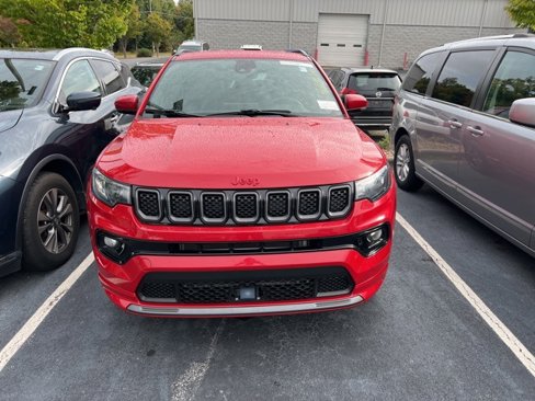 Used 2023 Jeep Compass Limited image 2