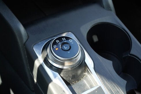 Used 2020 Ford Escape SE image 33