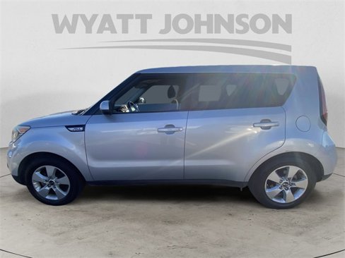 Used 2018 Kia Soul image 4