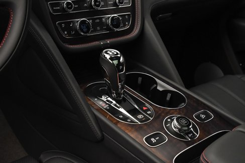 Used 2024 Bentley Bentayga Extended Wheelbase image 36