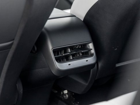 Used 2022 Tesla Model 3 Long Range image 29