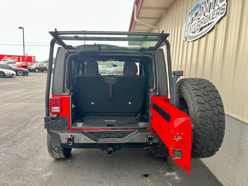 Used 2015 Jeep Wrangler Sport image 5