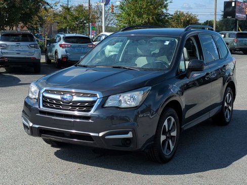 Used 2017 Subaru Forester 2.5i Premium w/ All-Weather Package image 7