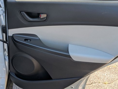 Certified 2023 Hyundai Kona SEL image 32