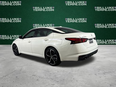 Used 2024 Nissan Altima 2.5 SR image 11