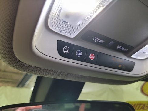 Used 2020 Chevrolet Traverse LS w/ LPO, Floor Liner Package image 23