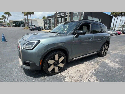 Certified 2025 MINI Cooper Countryman S w/ Comfort Package Max image 35