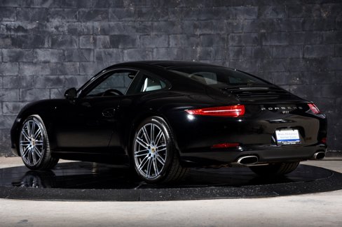 Used 2016 Porsche 911 Carrera Black Edition image 3