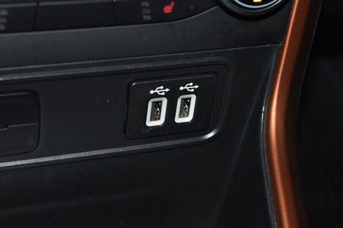 Used 2022 Ford EcoSport SE w/ SE Convenience Package image 13