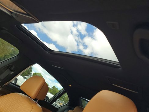 Used 2016 BMW 740i image 22