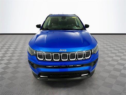 Used 2022 Jeep Compass Latitude w/ Convenience Group image 2