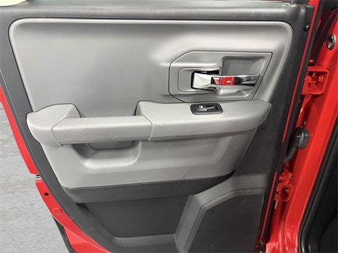 Used 2017 RAM 1500 Classic SLT image 22