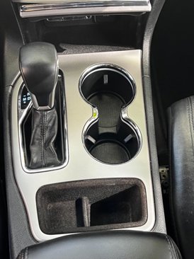 Used 2018 Jeep Grand Cherokee Limited image 15