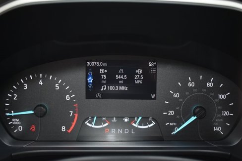 Used 2022 Ford Escape SE w/ Cold Weather Package image 17