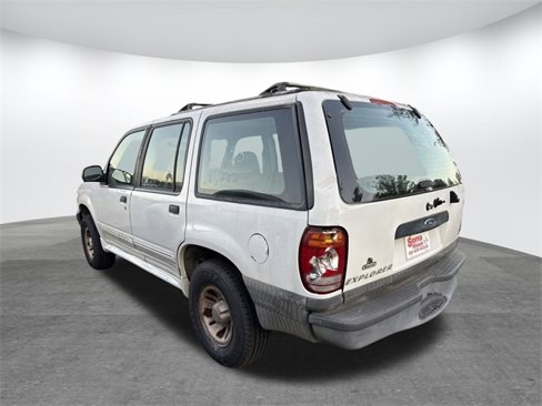 Used 2000 Ford Explorer XL image 15