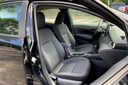 Used 2024 Toyota Corolla LE image 7