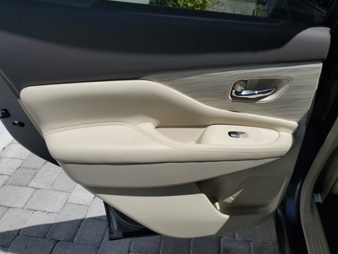 Used 2017 Nissan Murano SL w/ SL Technology Package image 12